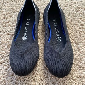 Rothy’s round toe flat